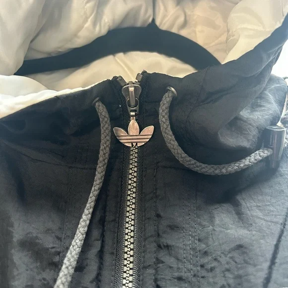 Adidas Men’s Black and White Puffer Hooded Jacket - Picture 4 of 8